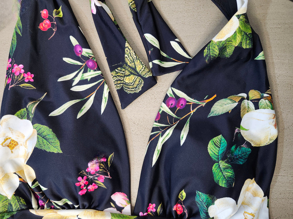 Cupshe Black Floral