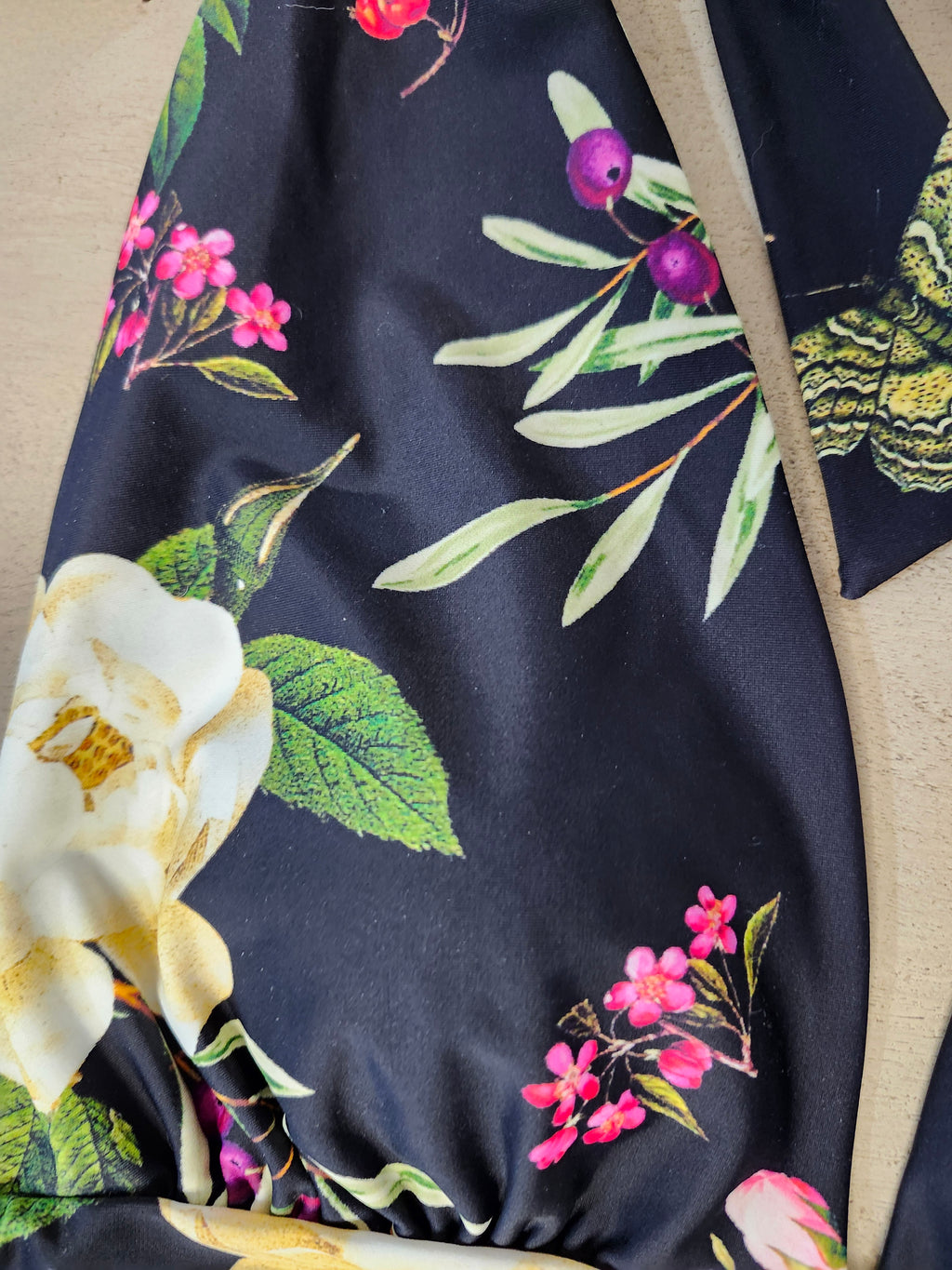 Cupshe Black Floral