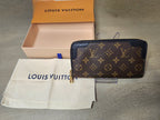 Louis Vuitton Retiro Wallet
