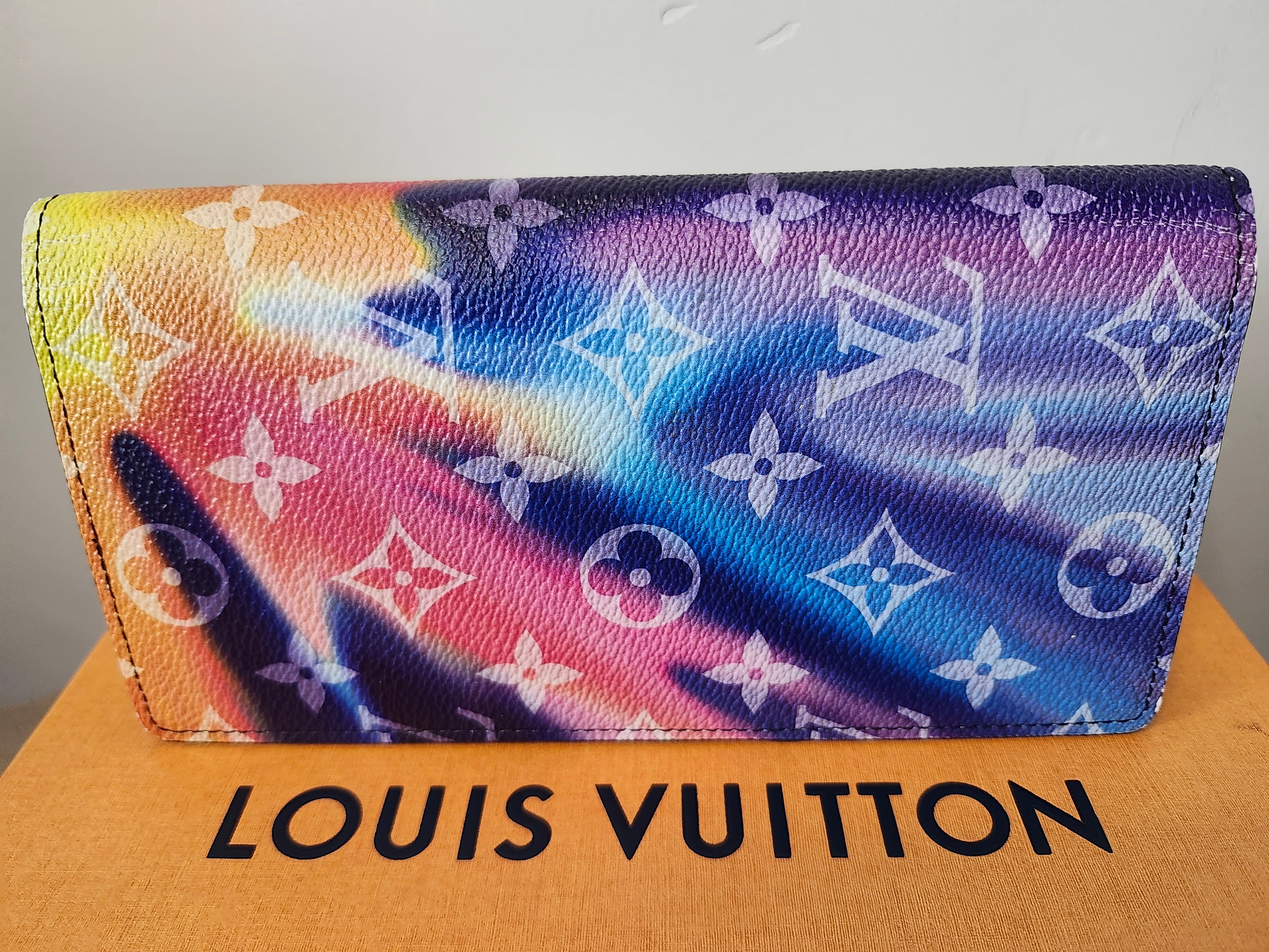 Louis Vuitton Portefeuille Bifold Wallet Monogram Sunset Multicolor