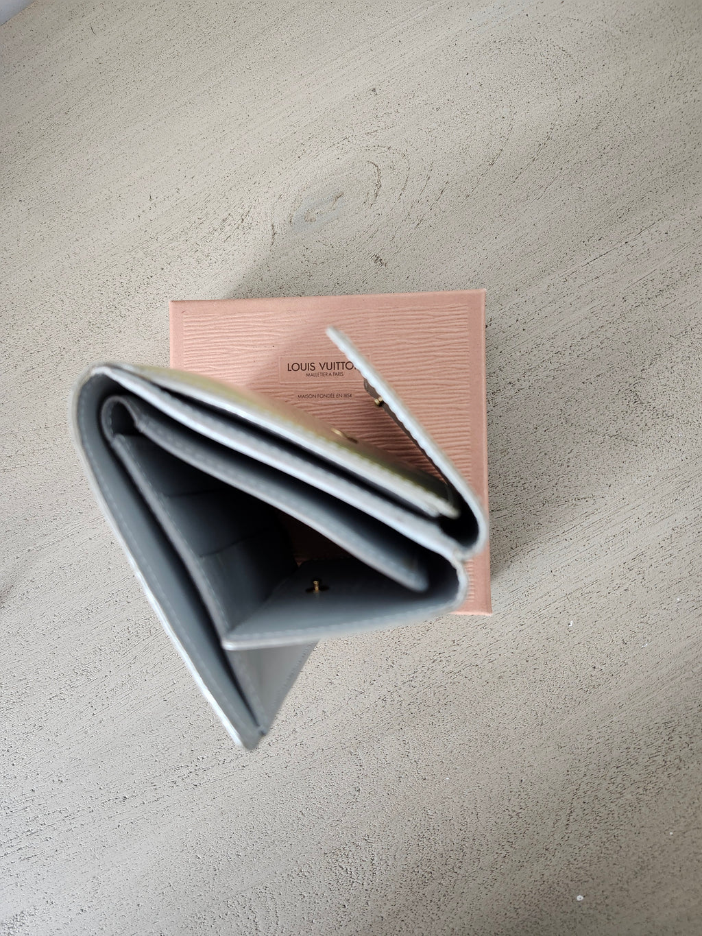 Louis Vuitton Vernis Elise Monogram Wallet