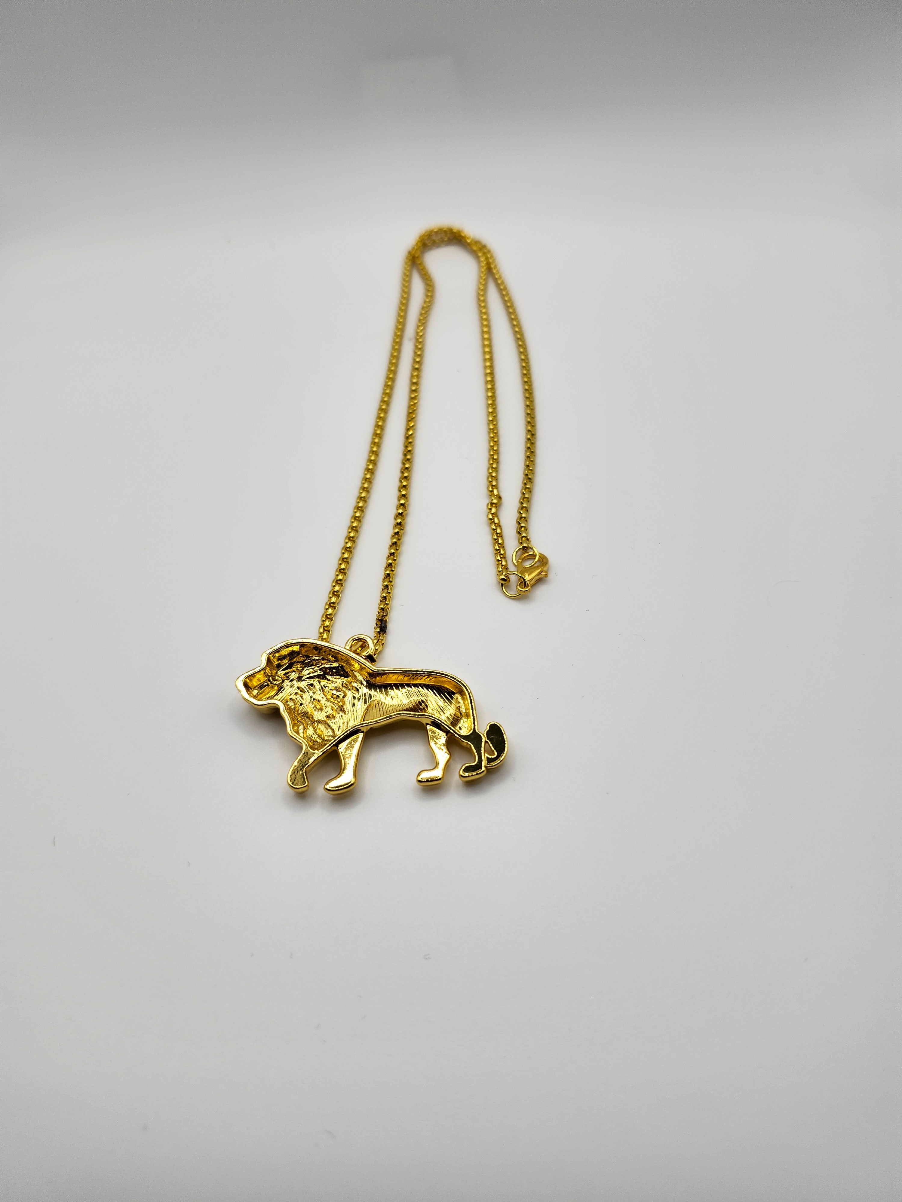 Lion Pendant w/Chain 3-D