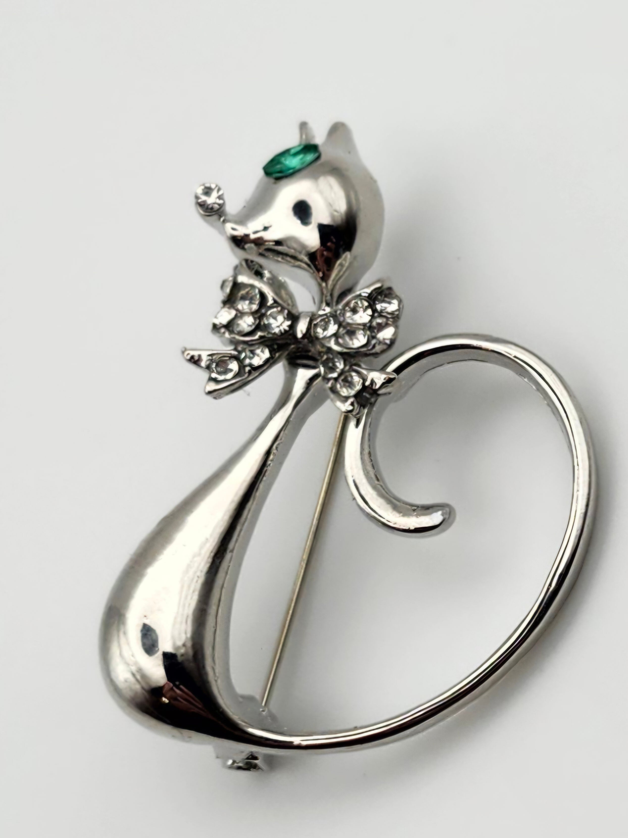 Classy Cat w/ Crystal Bow Tie